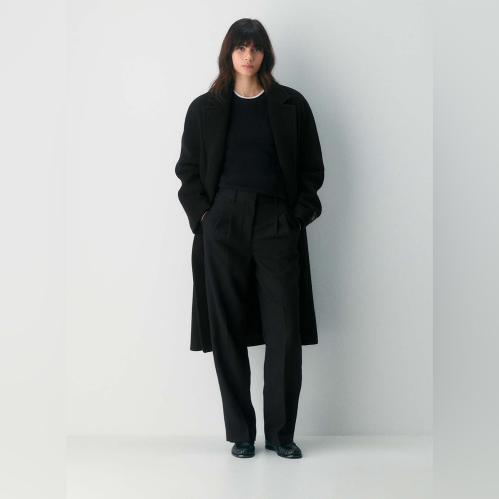 Aritzia The Effortless Pant™ Wool - Black (Short)